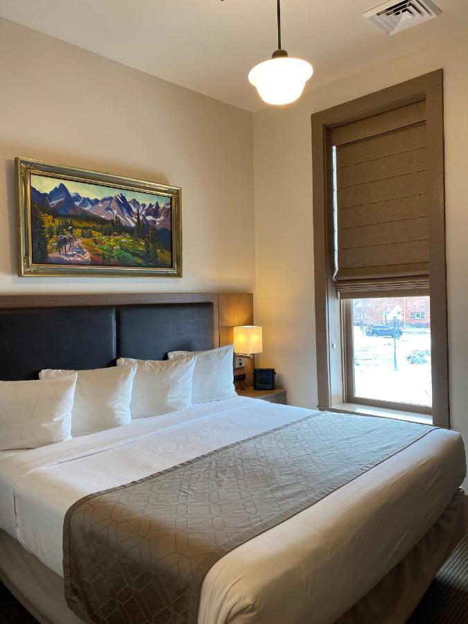 Historic Hotel Arvon 大瀑布城 外观 照片